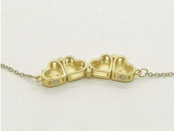 Net Red Clover Enamel Necklace Female - Image 3